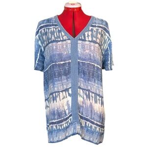 2/$25 Gloria Vanderbilt Blue Tie-Dye Lightweight V-Neck Top Size PL